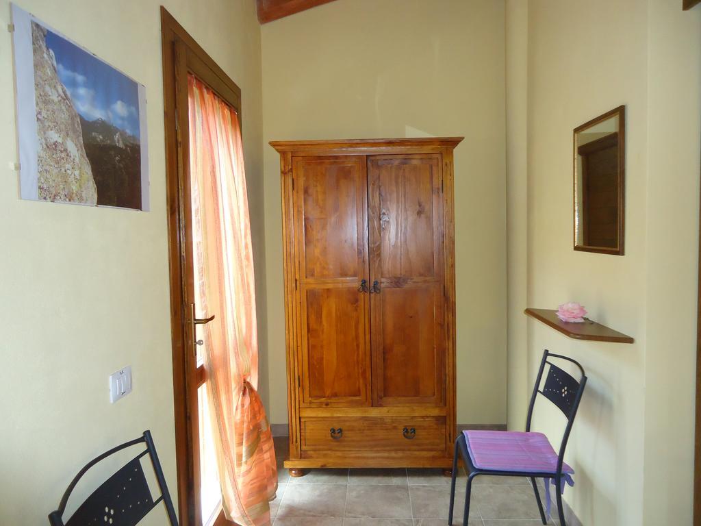 Bed and Breakfast Sumindulau Torre delle Stelle Esterno foto