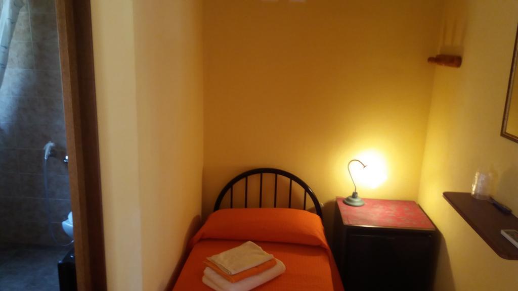 Bed and Breakfast Sumindulau Torre delle Stelle Esterno foto