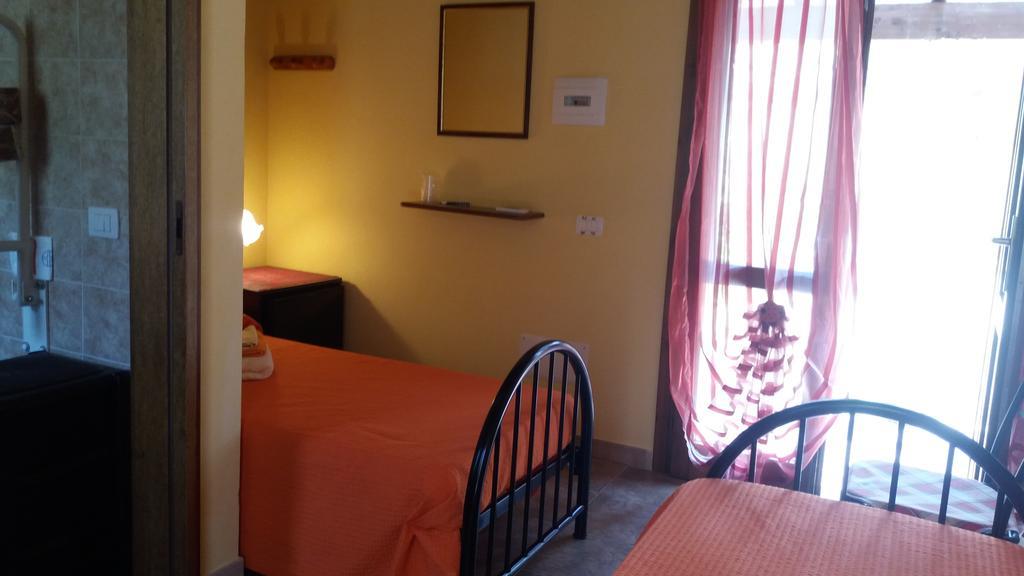 Bed and Breakfast Sumindulau Torre delle Stelle Esterno foto