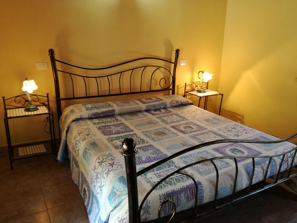 Bed and Breakfast Sumindulau Torre delle Stelle Esterno foto