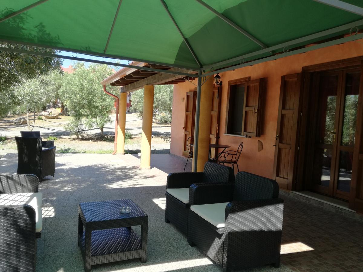 Bed and Breakfast Sumindulau Torre delle Stelle Esterno foto